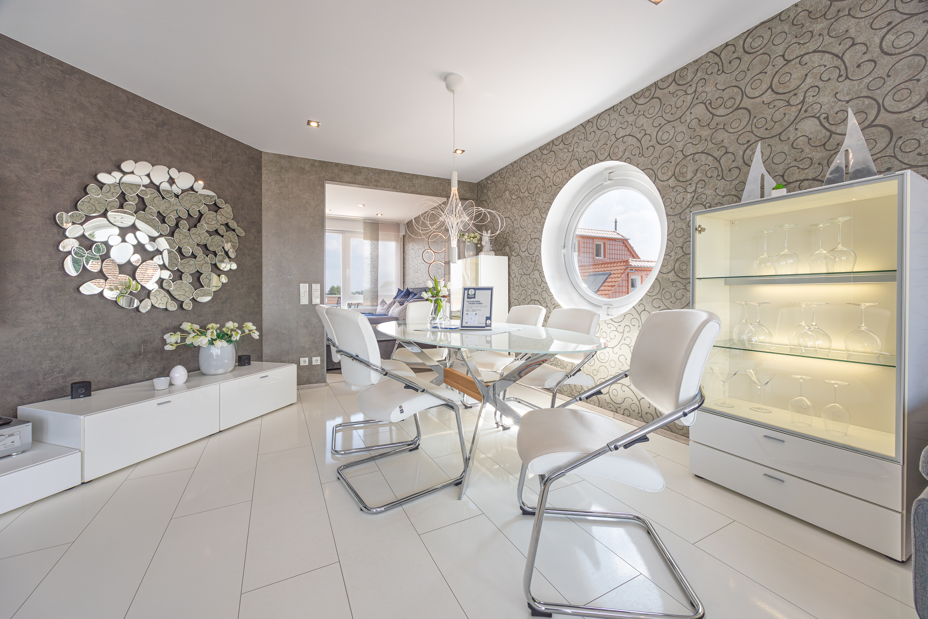 Studio-Comfort - Essbereich